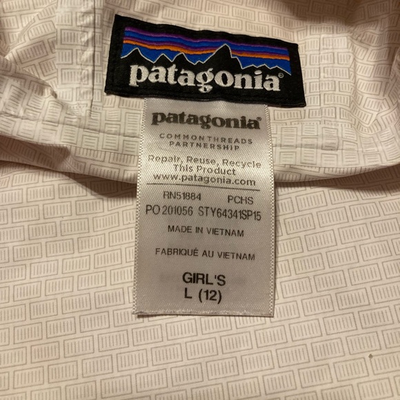 Patagonia rain jacket - Picture 6 of 9